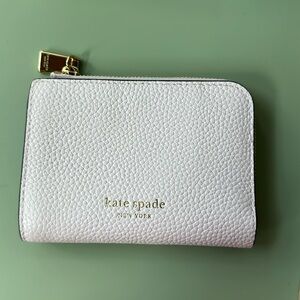 New with tags Kate Spade color blocked bifold zipper wallet